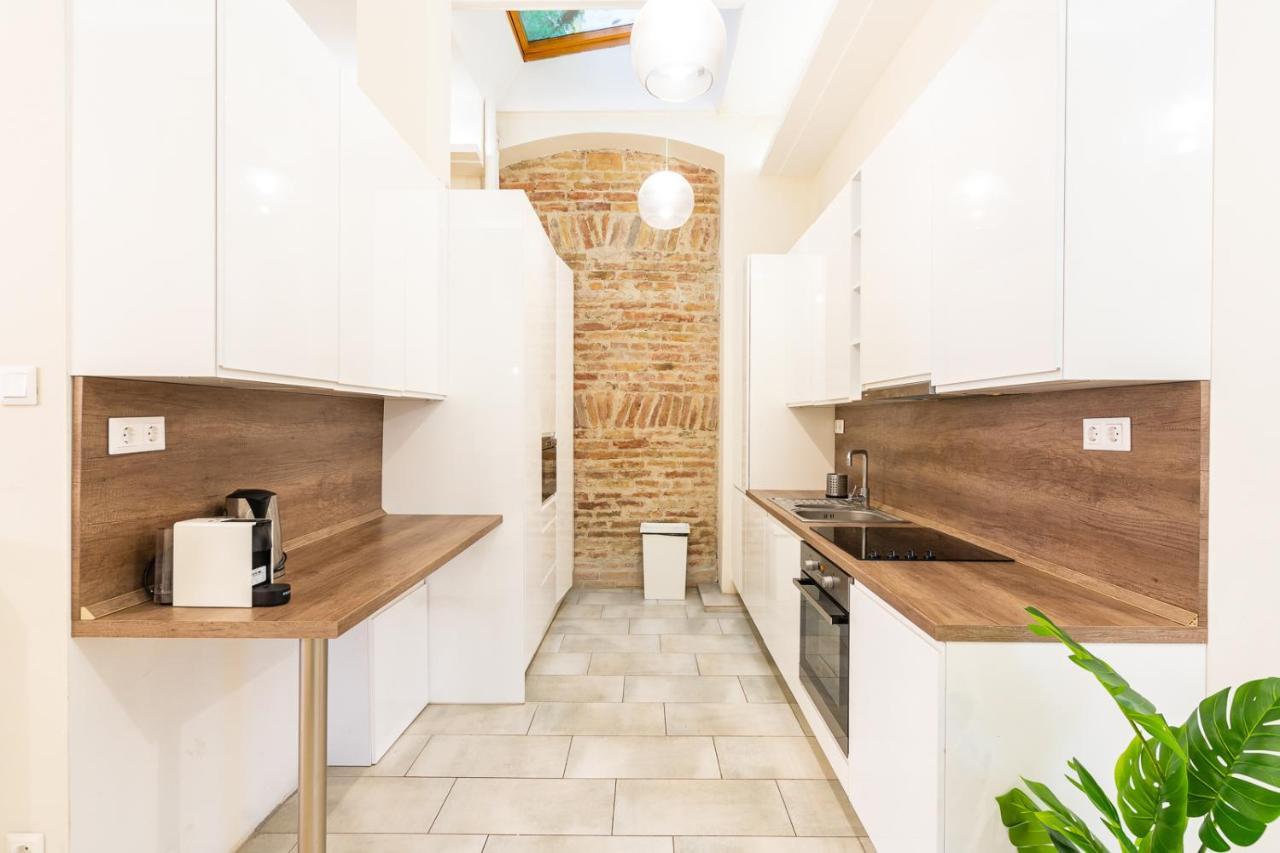 Spacious Luxury Apartment At The Heart Of בודפשט מראה חיצוני תמונה