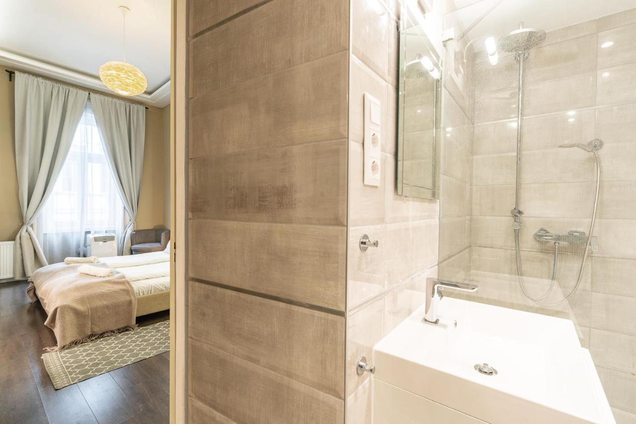 Spacious Luxury Apartment At The Heart Of בודפשט מראה חיצוני תמונה